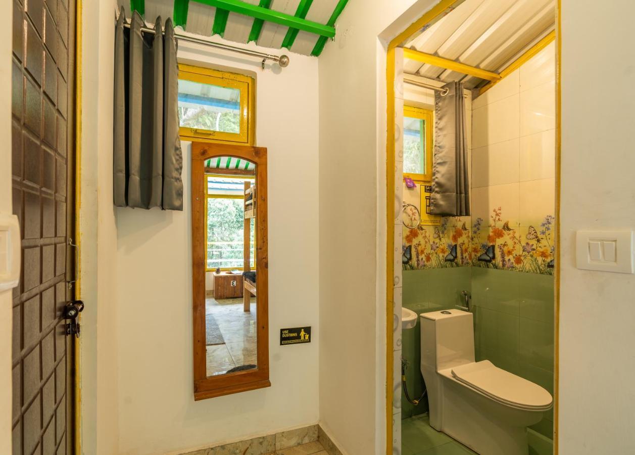 The Hosteller Mussoorie By The Streamside, Kempty 외부 사진