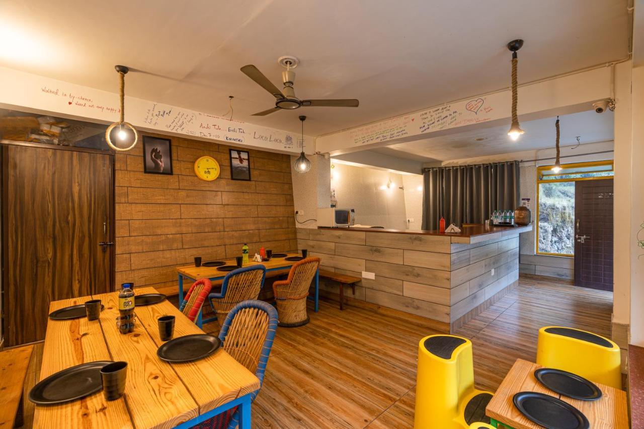 The Hosteller Mussoorie By The Streamside, Kempty 외부 사진