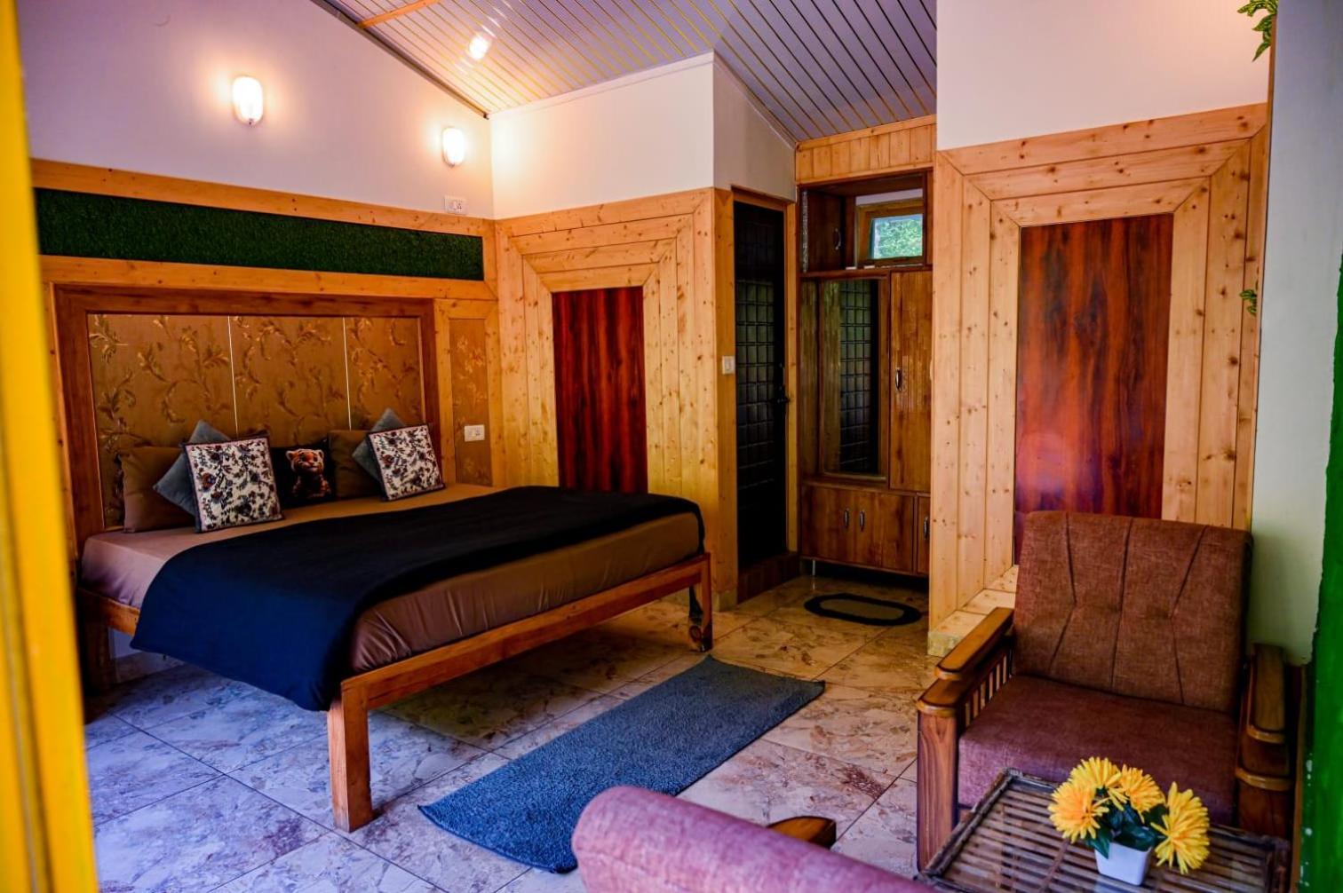 The Hosteller Mussoorie By The Streamside, Kempty 외부 사진