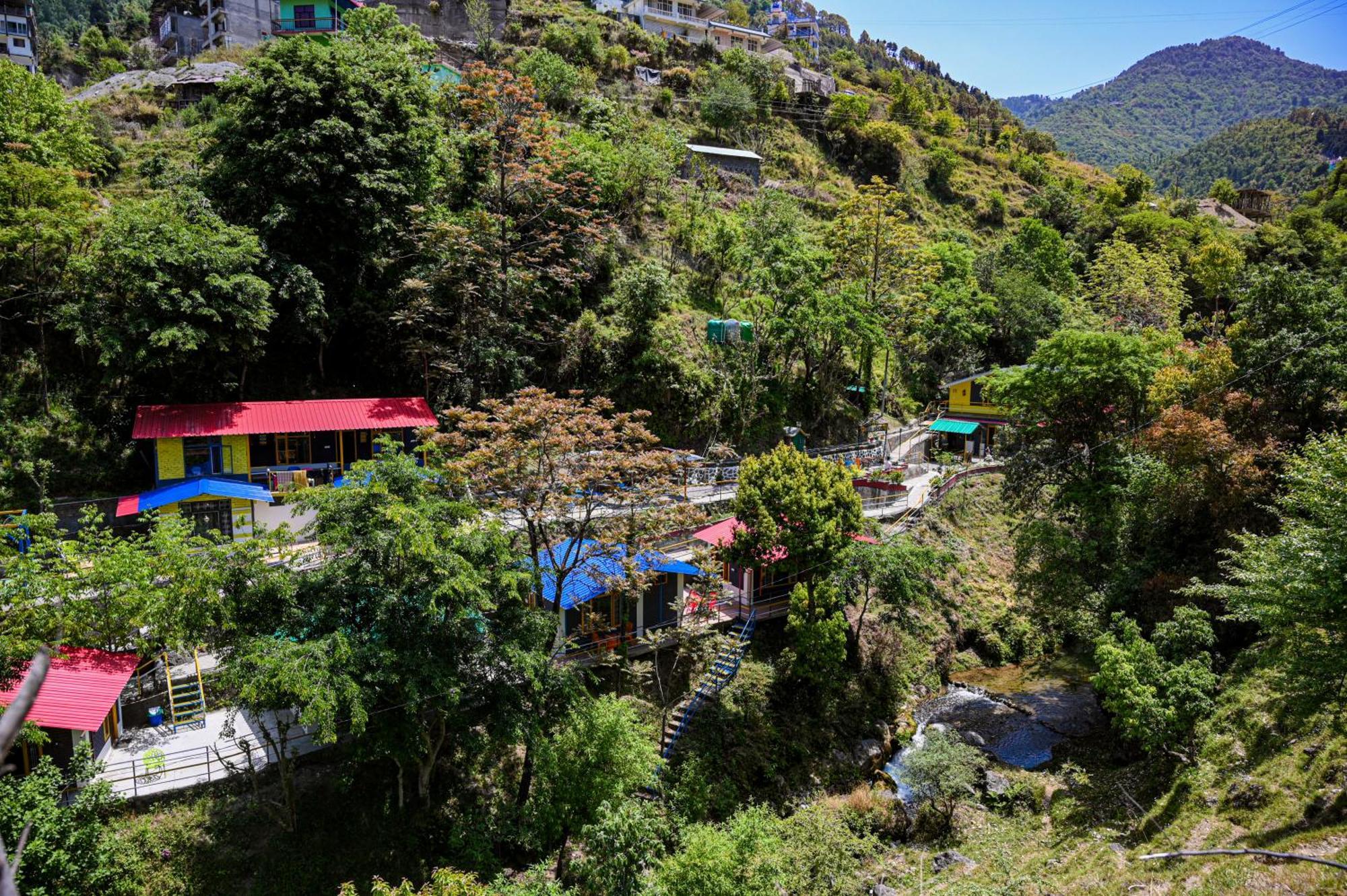 The Hosteller Mussoorie By The Streamside, Kempty 외부 사진